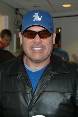 Howard Stands Behind Bubba