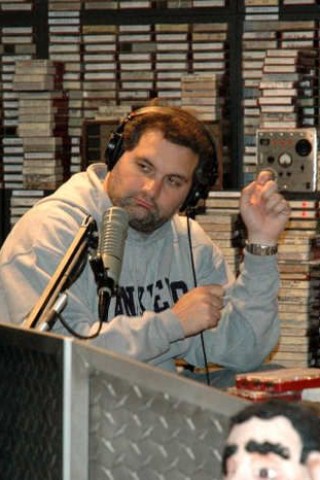 Bowie and Belzer Get a Final Spin