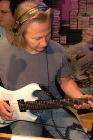 Fred Starts Off With 'Rockin' in the Free World'