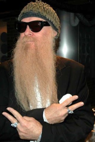 ZZ Top's BIlly Gibbons Delivers an Acoustic Jam