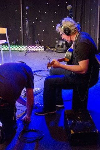 Scott Struggles With Some Engineering