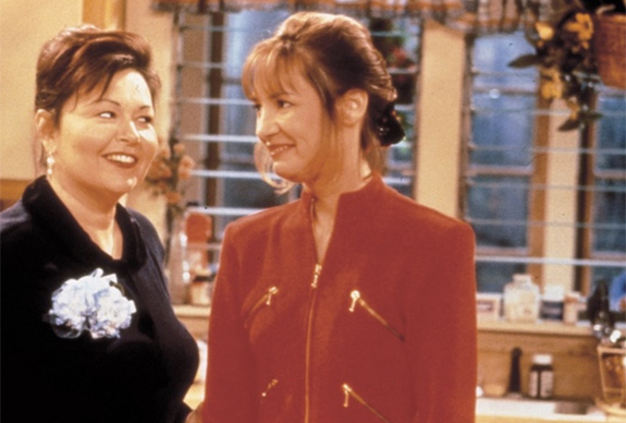 Roseanne Barr and Laurie Metcalf on "Roseanne"