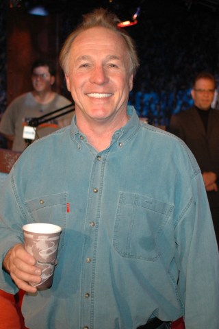 Howard Doesn't Want Jackie Poisoning Artie