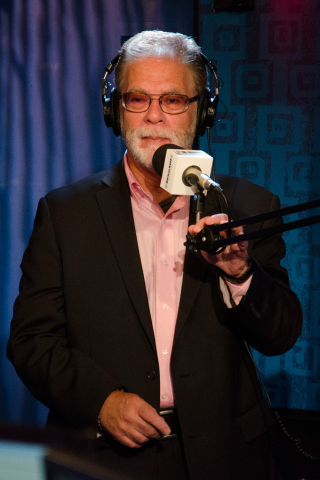 The Ronnie Mund Morning Greeting Guide