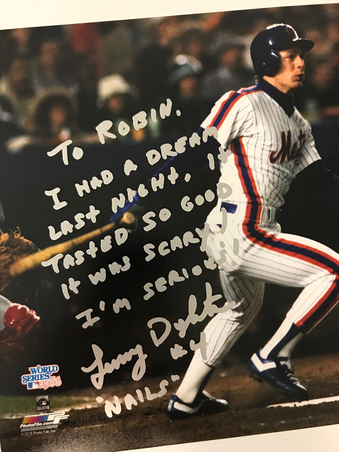 PHOTOS: Lenny Dykstra Leaves Robin Quivers a Steamy Love Note and  Autographed Picture