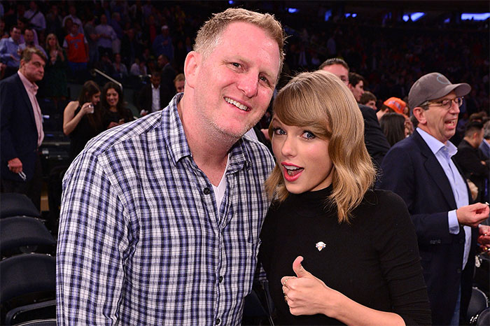 Michael Rapaport and Taylor Swift attend a 2014 New York Knicks game