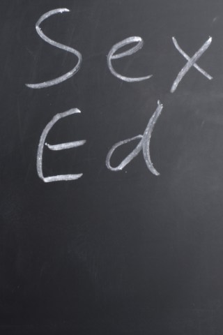 Robin Quivers Gives Lessons on the Female Body