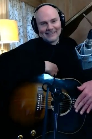 Billy Corgan Performs Live in Stern Show Return