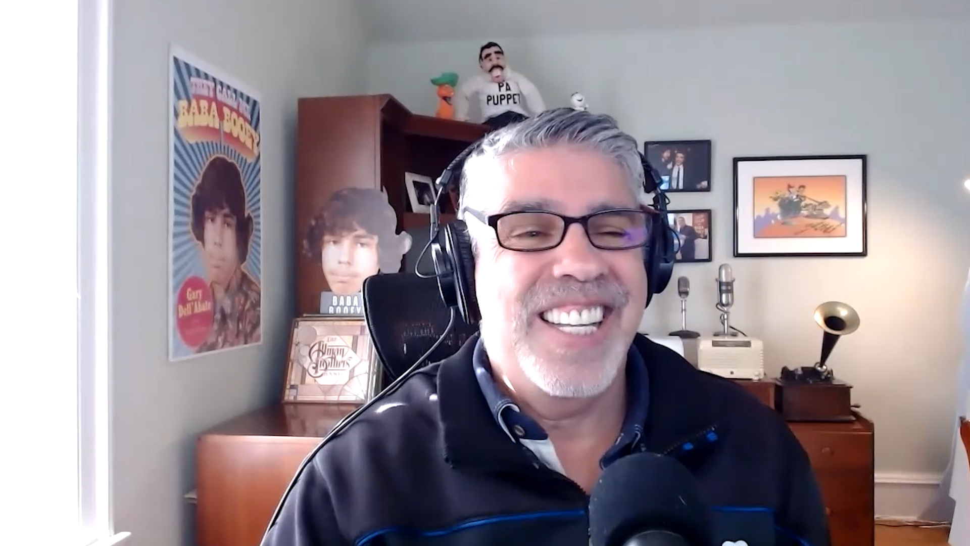 Gary Dell'Abate Receives Flack for His Scotch Hobby | Howard Stern, image size:1920x1080