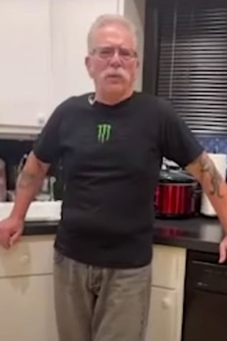 VIDEO: Ronnie Says Goodbye to His New York Home