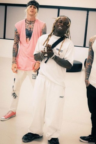 Machine Gun Kelly Teams With Lil Wayne on ‘Ay!’
