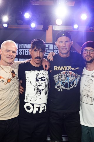 Red Hot Chili Peppers Appear Live From L.A.