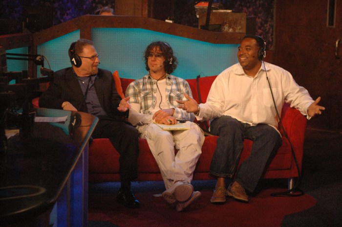 Ronnie, Ralph, and King of All Blacks on the air together in 2009