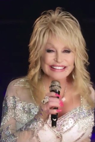 VIDEO: Dolly Parton Sings Howard a Birthday Song