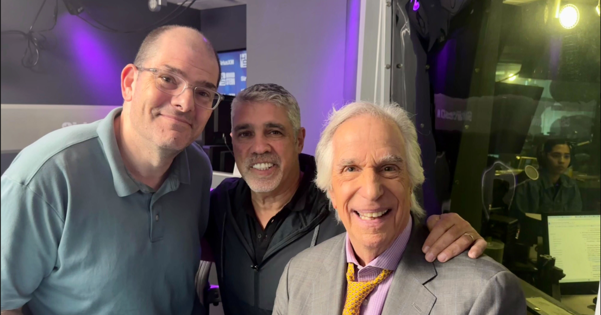 Henry Winker Surprises Jon Hein to talk ‘Jump the Shark' on Wrap Up Show