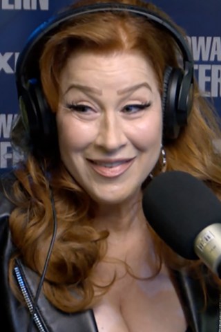 Lisa Ann Walter Talks “Parent Trap 2”